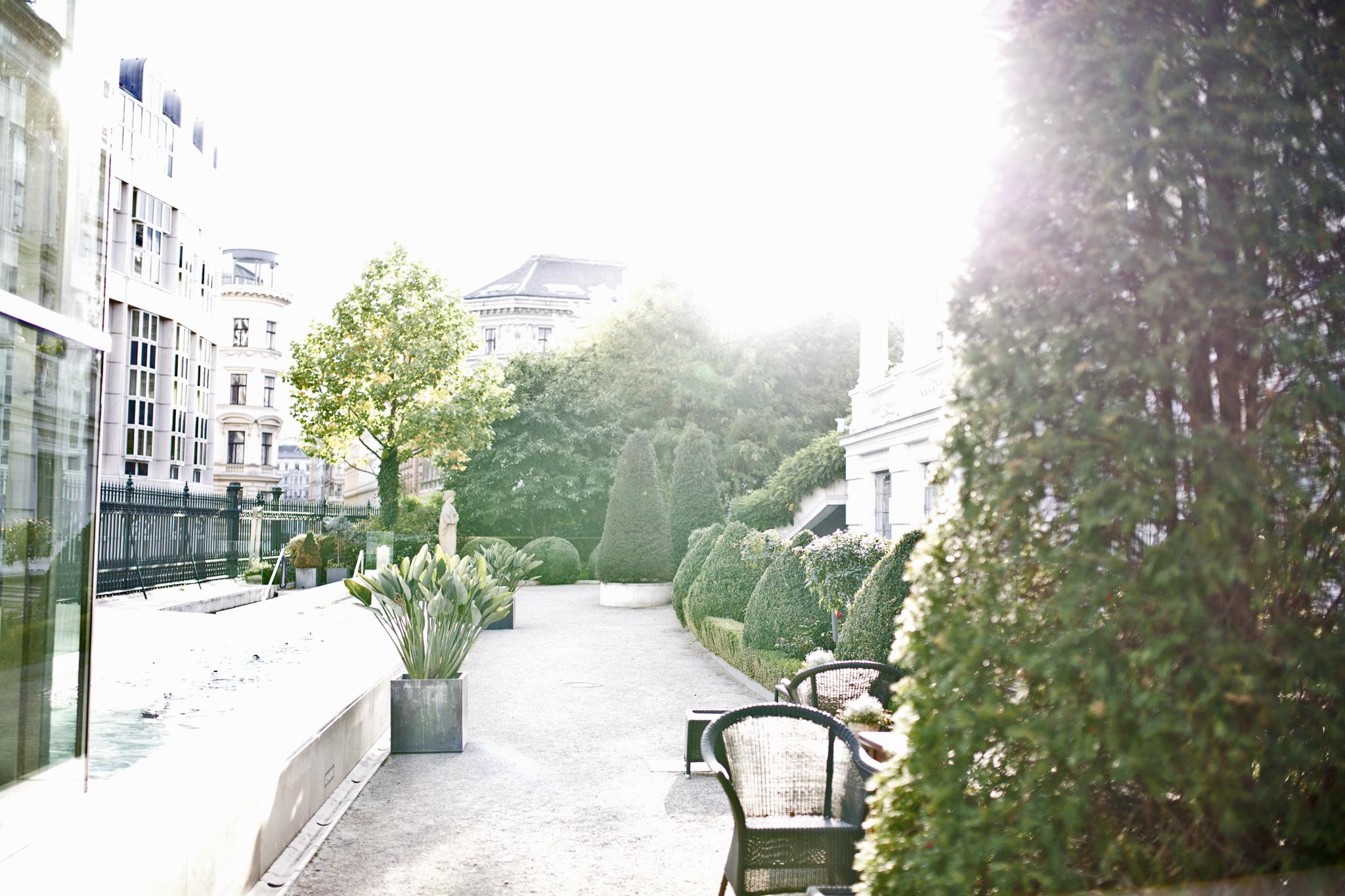 Palais Coburg Hotel Viena Exterior foto